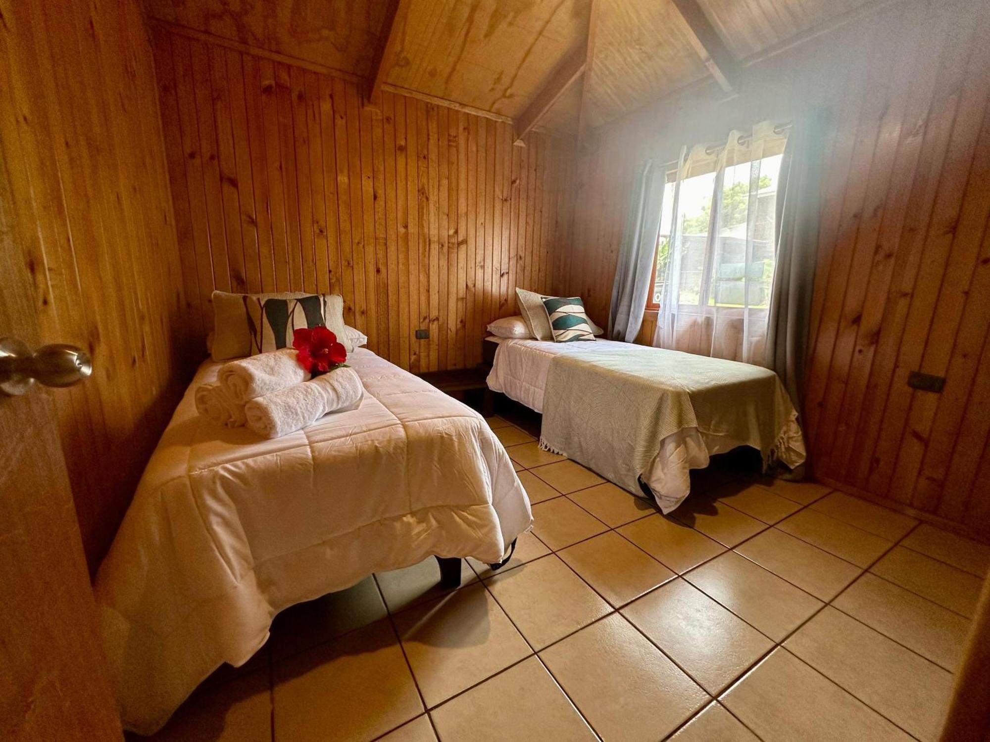 Paraiso Sunset Bungalows Hanga Roa Ngoại thất bức ảnh