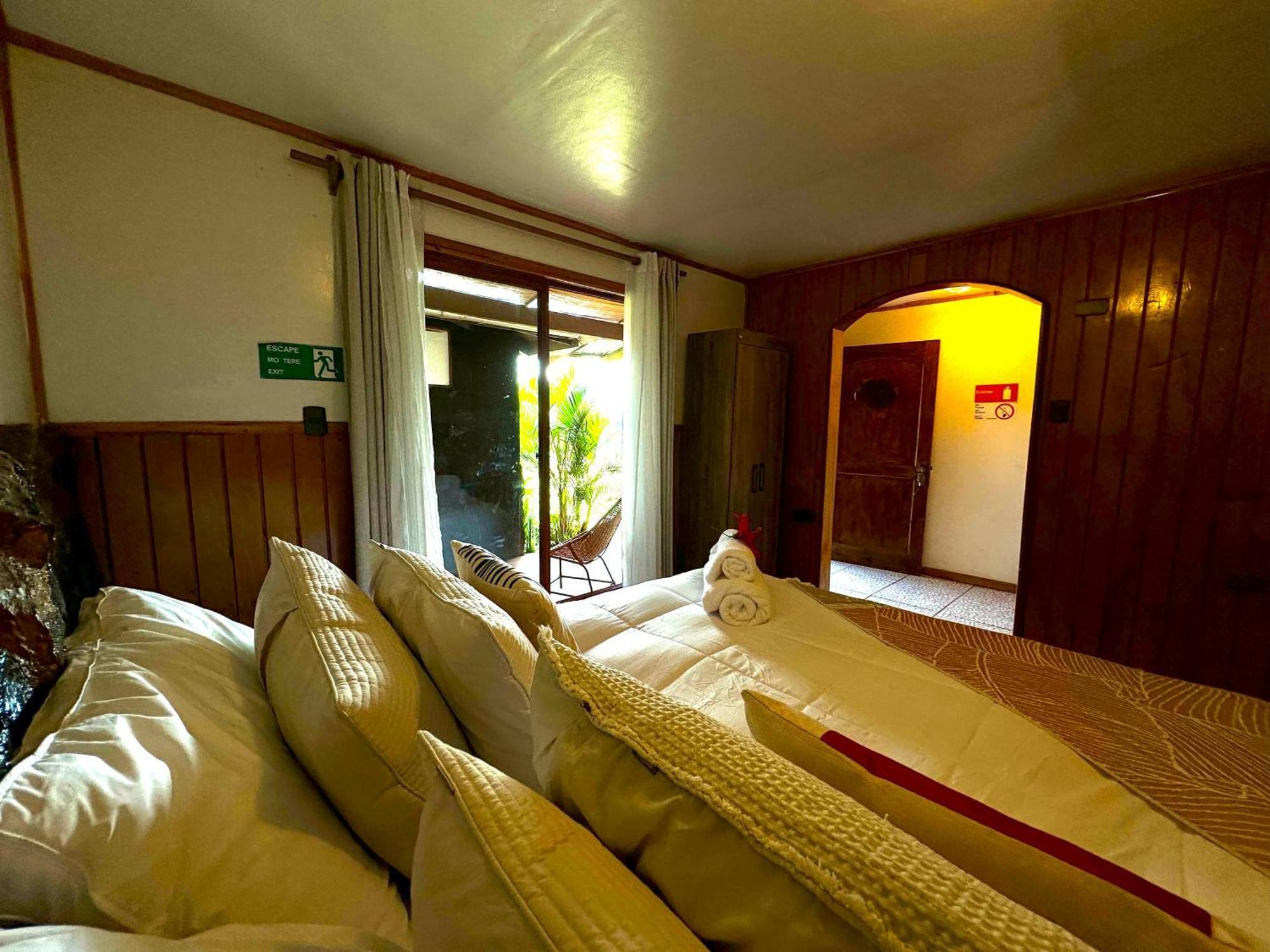 Paraiso Sunset Bungalows Hanga Roa Ngoại thất bức ảnh